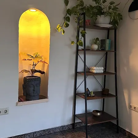 Authentic Andalusian Boho - Pool - Garden-bbq- 7 Guests 别墅 *